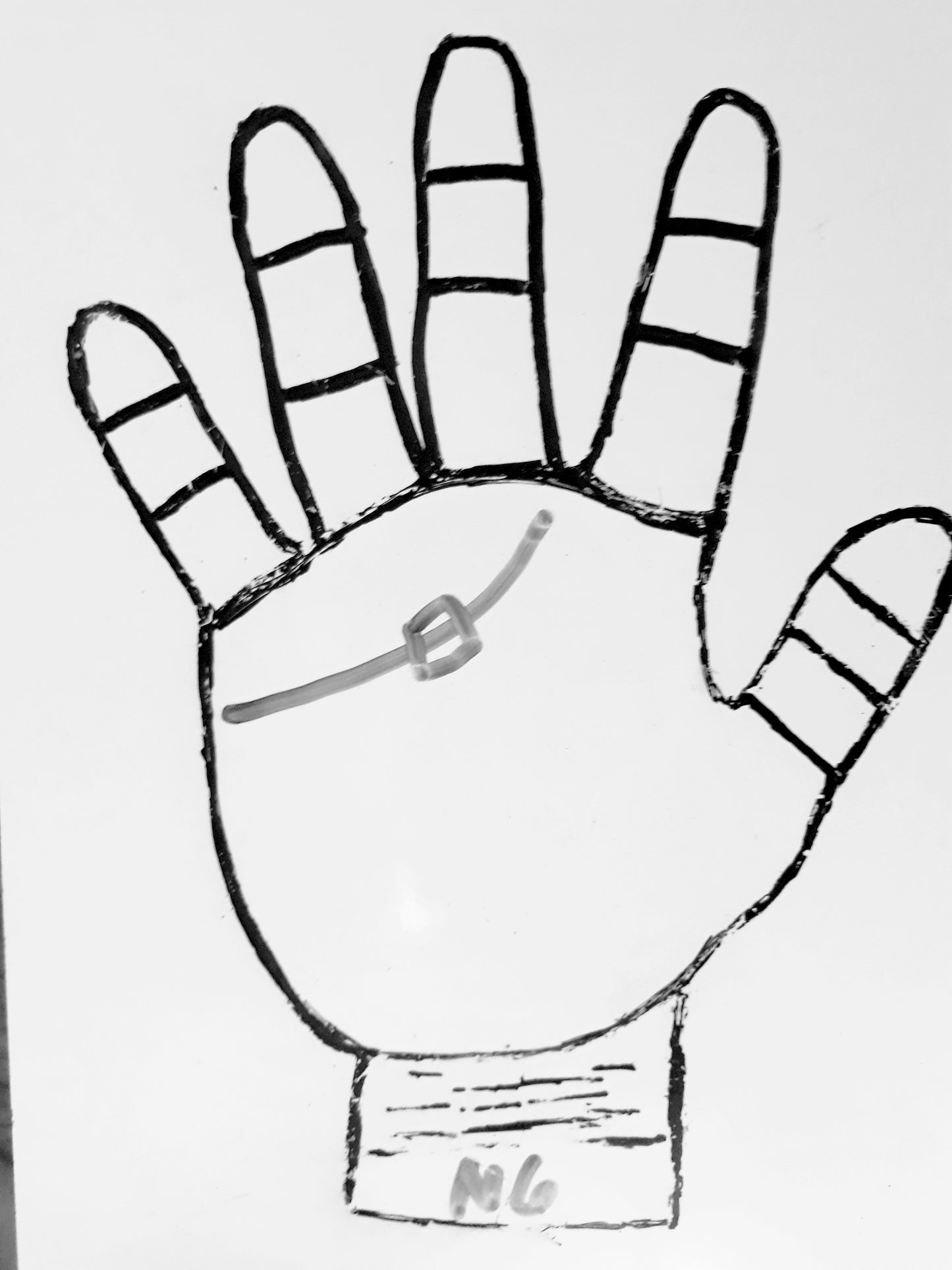 N6 SQUARE ON HEART LINE
